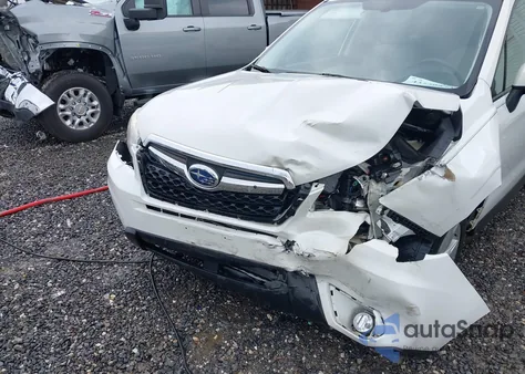 2015 Subaru Forester 2.5I Premium из США, поврежденный, VIN JF2SJADC2FH401187